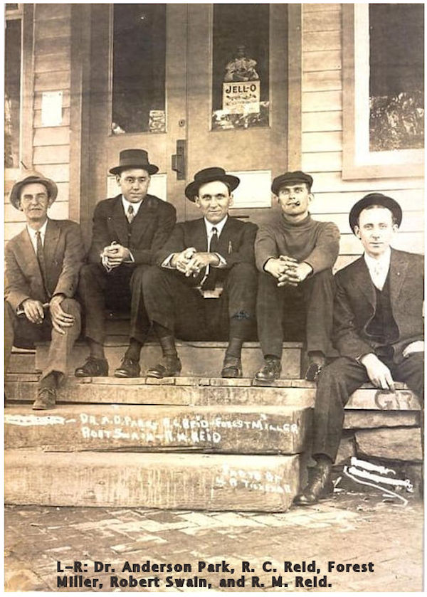 Cicra 1935.